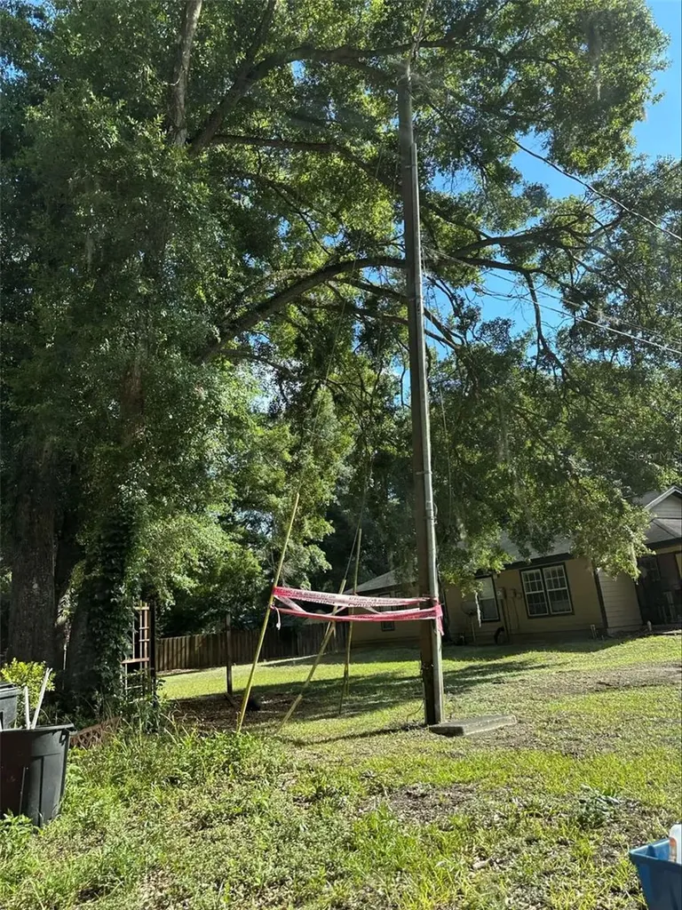2339 SE Hawthorne Road Gainesville FL 32641