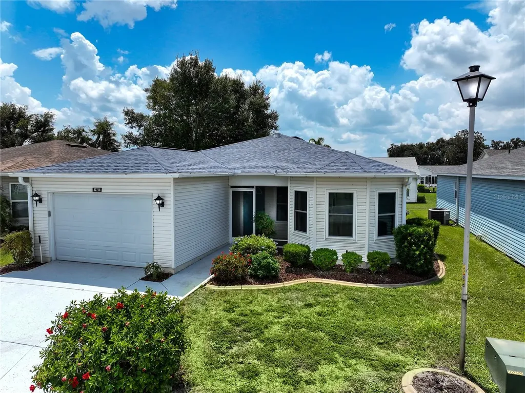 32716 Westwood Loop Leesburg FL 34748