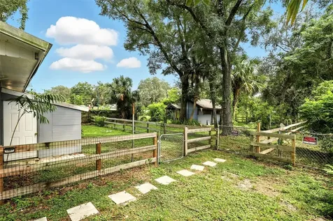 1412 E Voorhis Avenue Deland FL 32724
