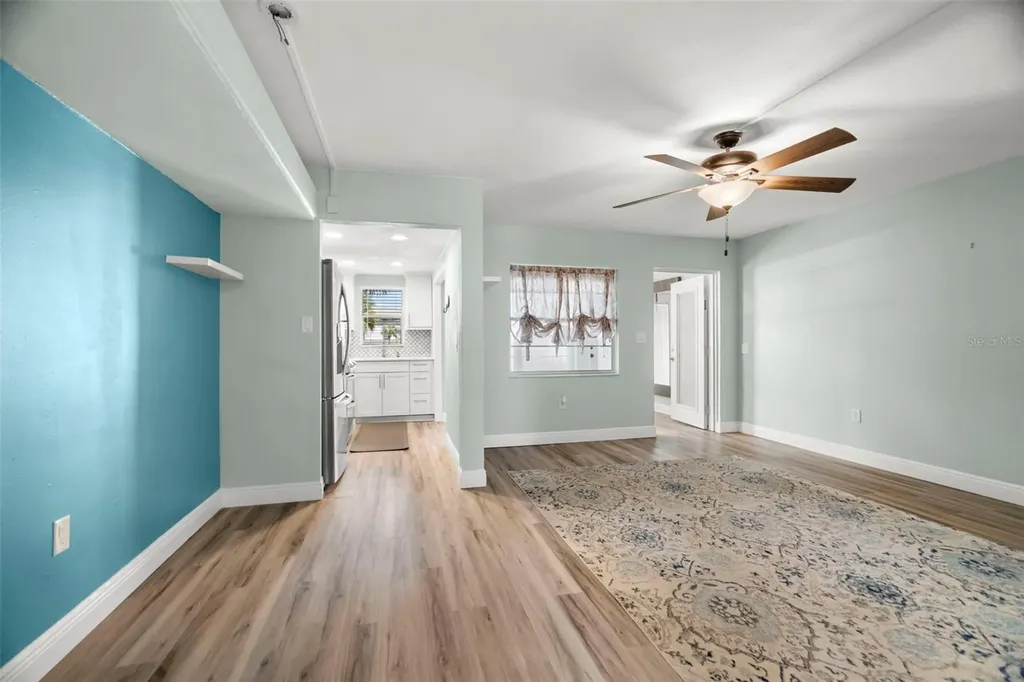 4780 Cove Circle St Petersburg FL 33708