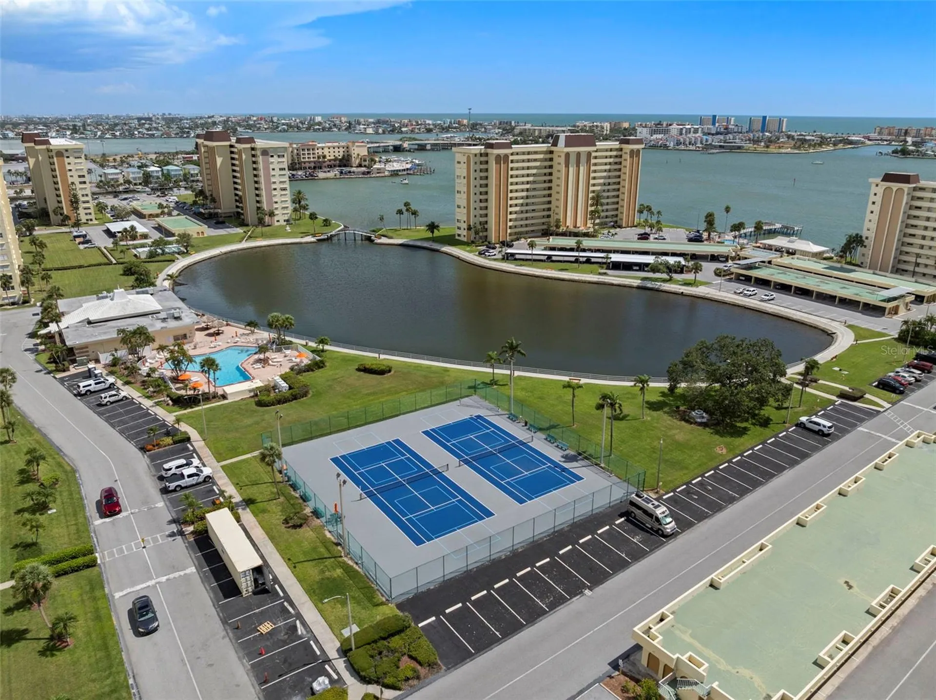 4780 Cove Circle St Petersburg FL 33708