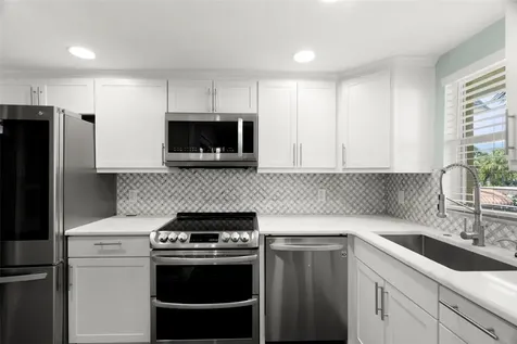 4780 Cove Circle St Petersburg FL 33708