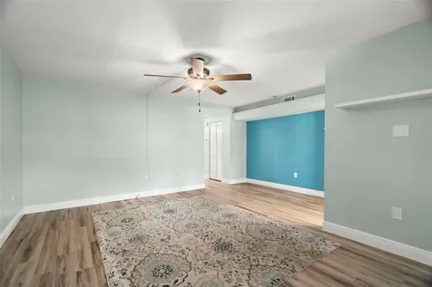 4780 Cove Circle St Petersburg FL 33708