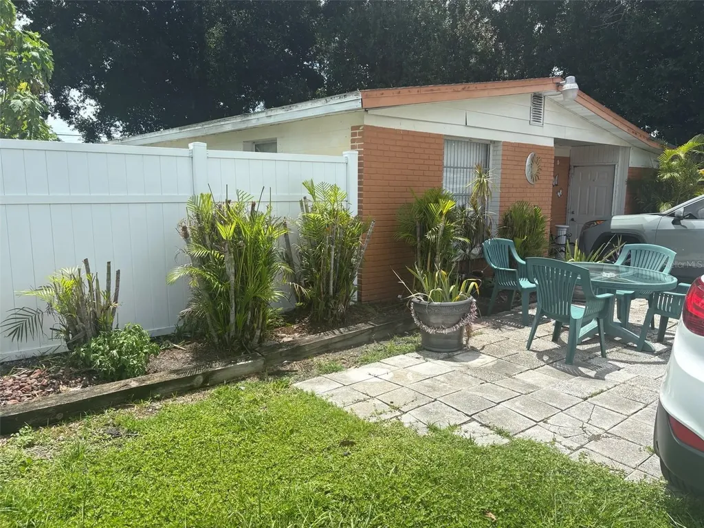4518 W Fern Street Tampa FL 33614