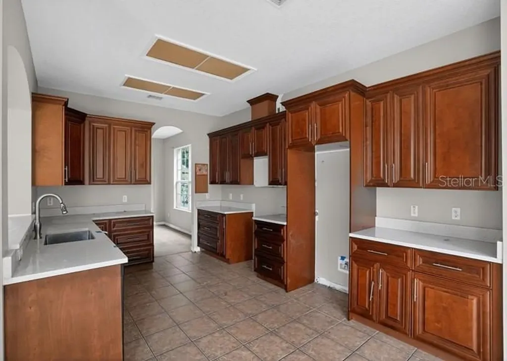 9038 Dry Creek Lane Orlando FL 32832