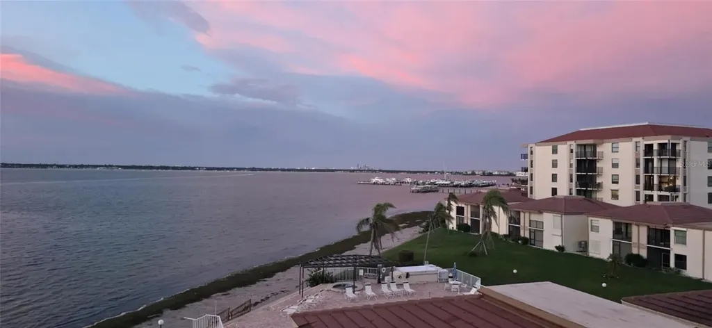 6177 Sun Boulevard St Petersburg FL 33715