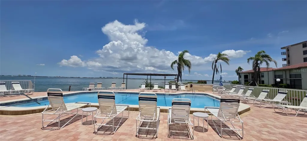 6177 Sun Boulevard St Petersburg FL 33715