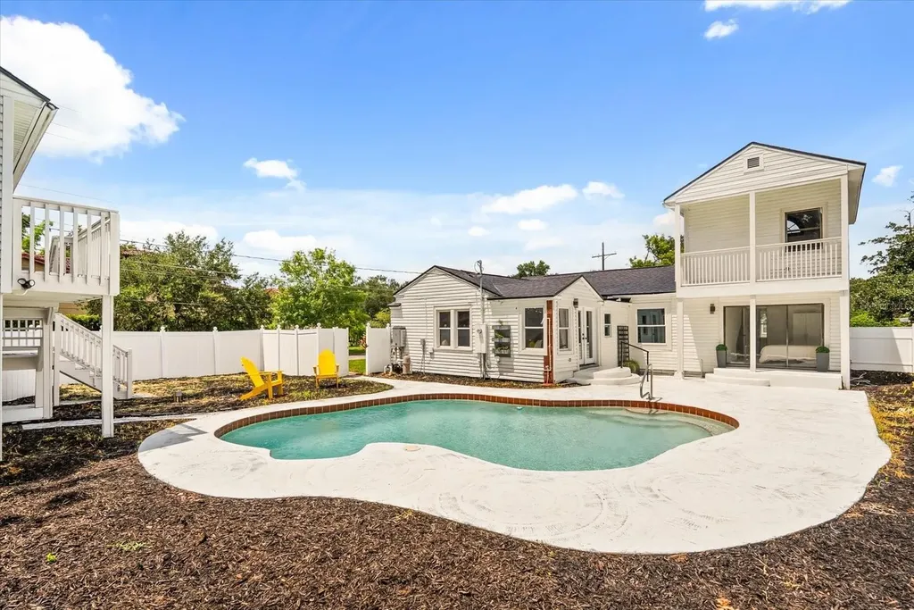 1112 W New Hampshire Street Orlando FL 32804