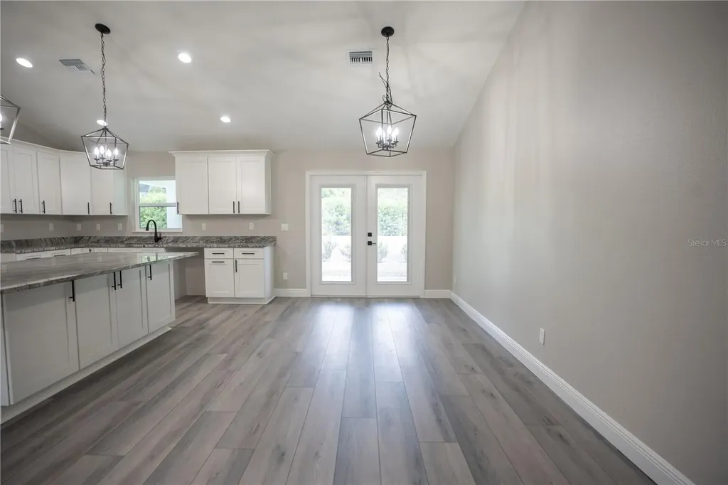 6689 SW 179th Court Road Dunnellon FL 34432