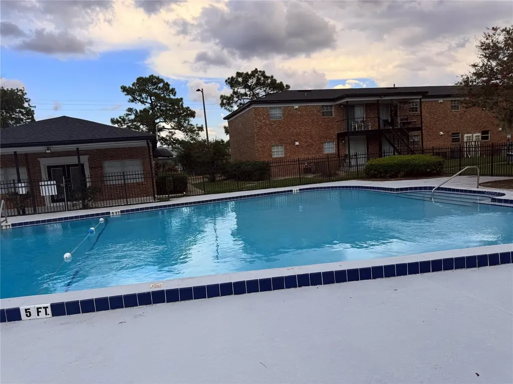 5325 Curry Ford Road Orlando FL 32812
