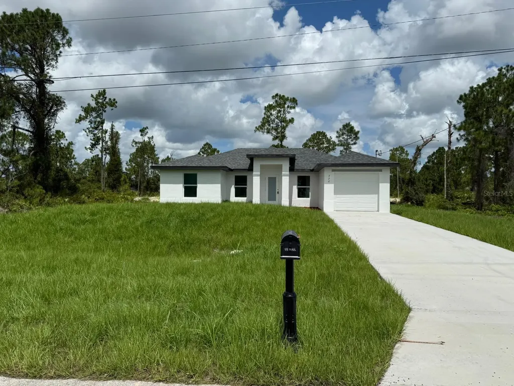 322 Mcarthur Boulevard Lehigh Acres FL 33974