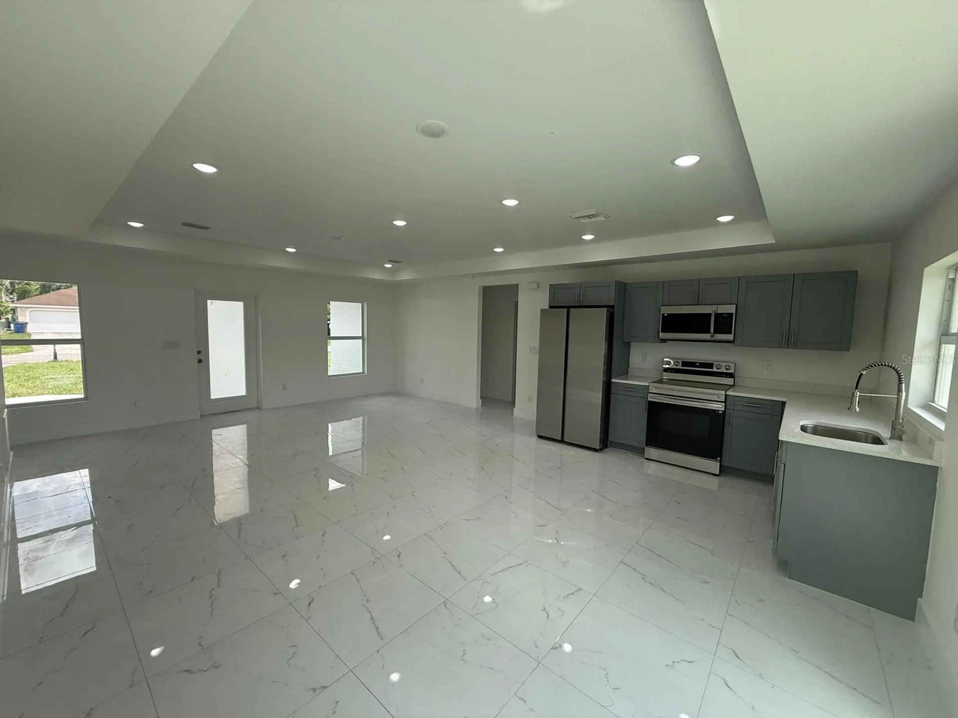 322 Mcarthur Boulevard Lehigh Acres FL 33974