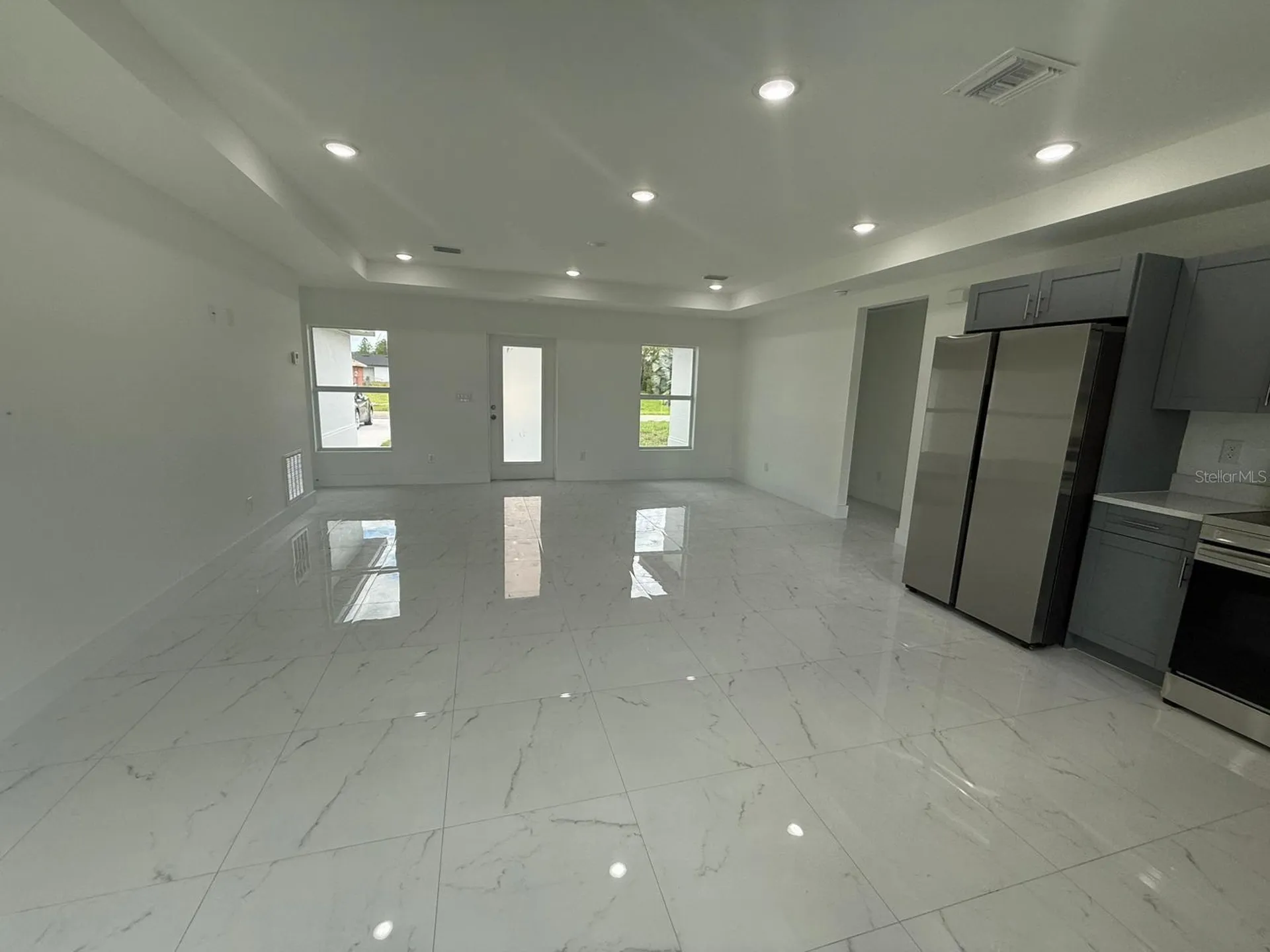 322 Mcarthur Boulevard Lehigh Acres FL 33974