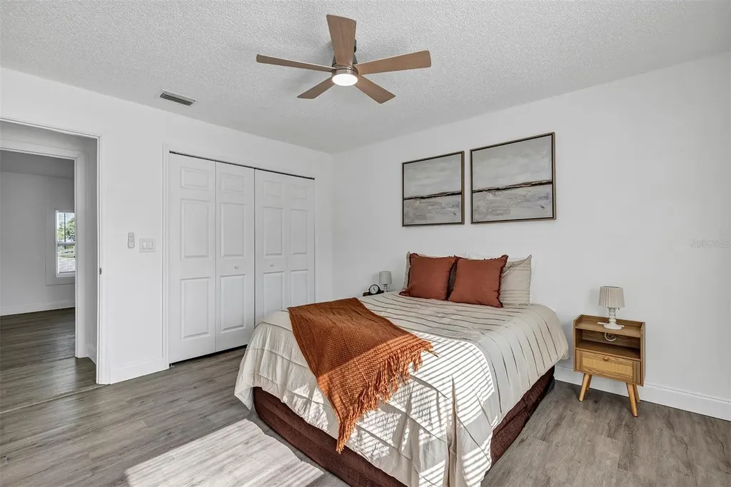 1099 Dusseldorf Avenue NW Palm Bay FL 32907
