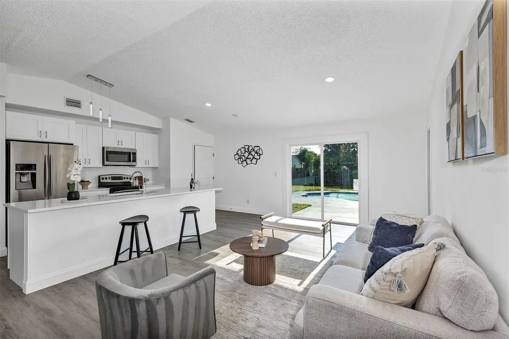 1099 Dusseldorf Avenue NW Palm Bay FL 32907