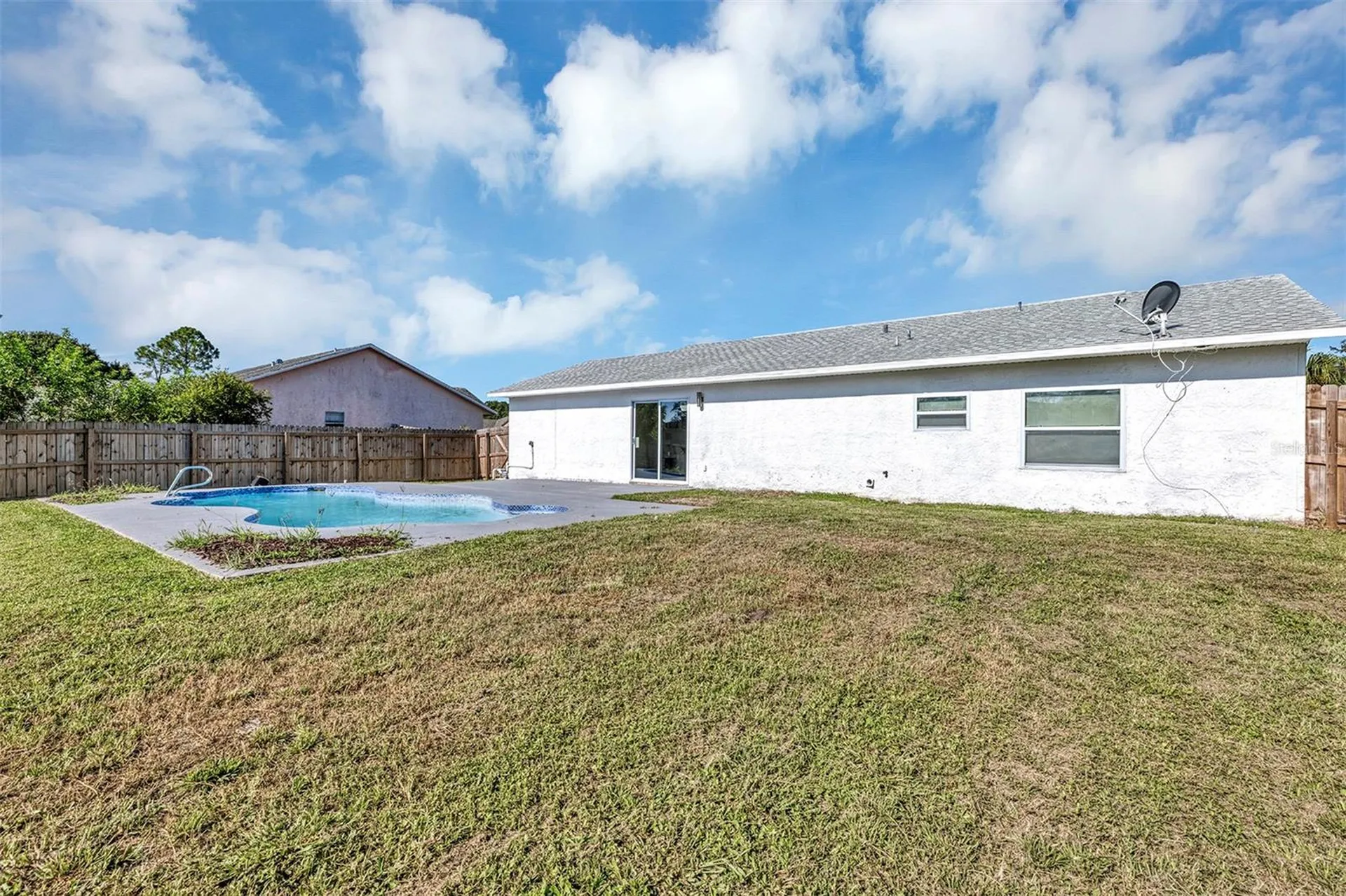 1099 Dusseldorf Avenue NW Palm Bay FL 32907