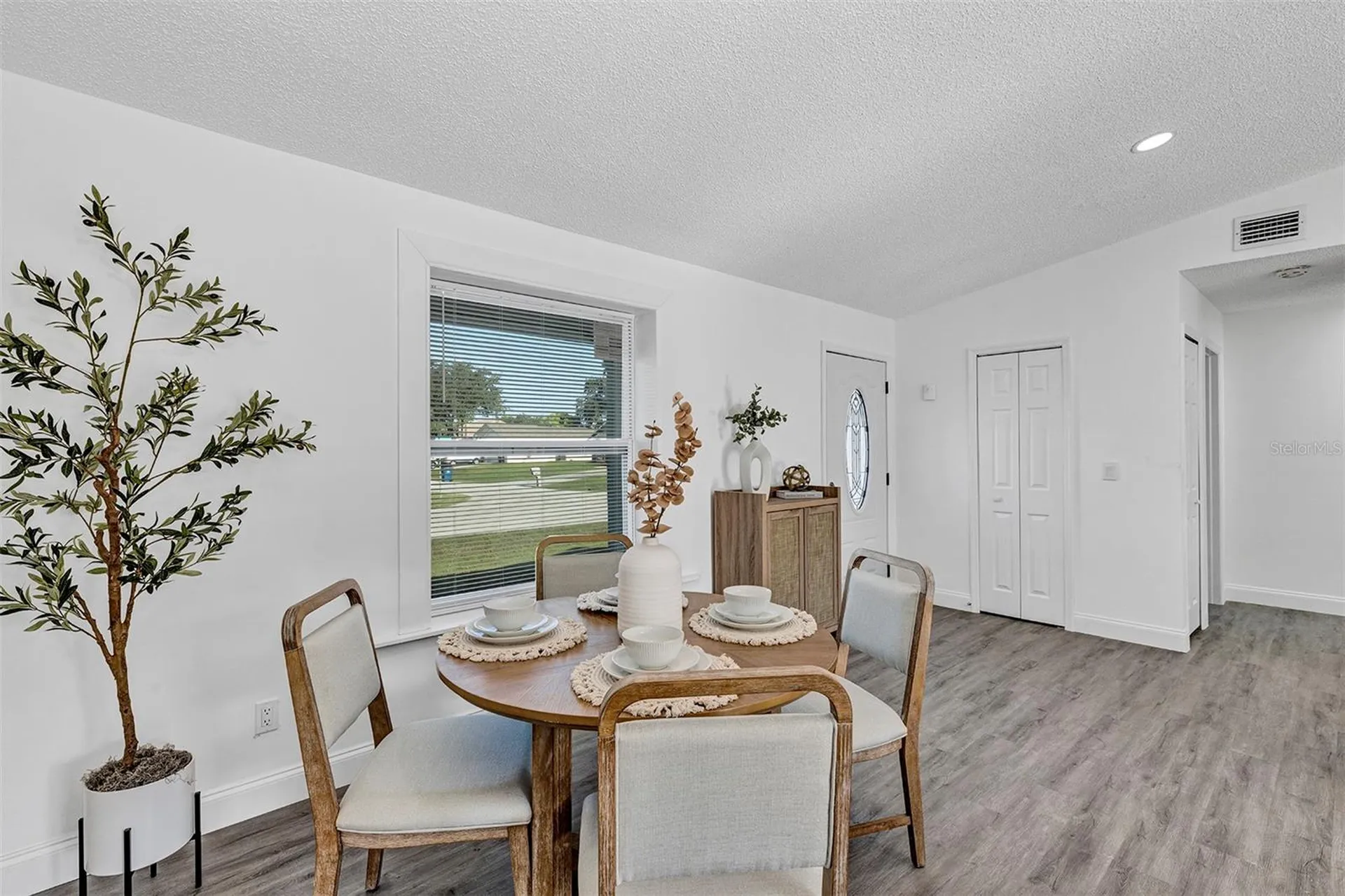1099 Dusseldorf Avenue NW Palm Bay FL 32907