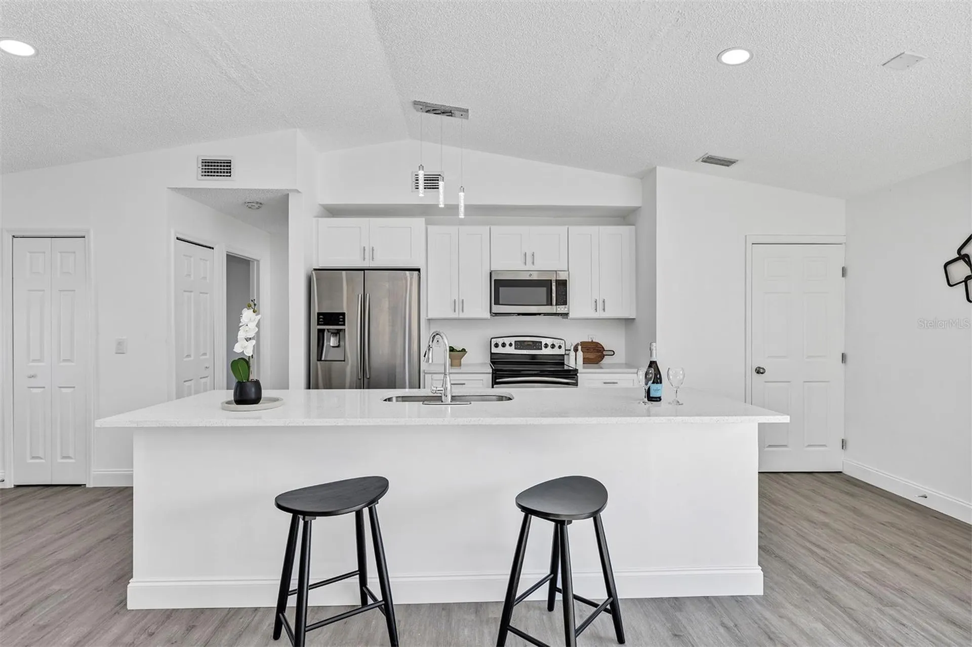 1099 Dusseldorf Avenue NW Palm Bay FL 32907