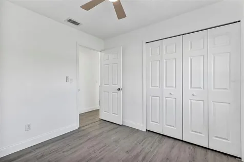 1099 Dusseldorf Avenue NW Palm Bay FL 32907