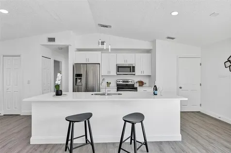 1099 Dusseldorf Avenue NW Palm Bay FL 32907