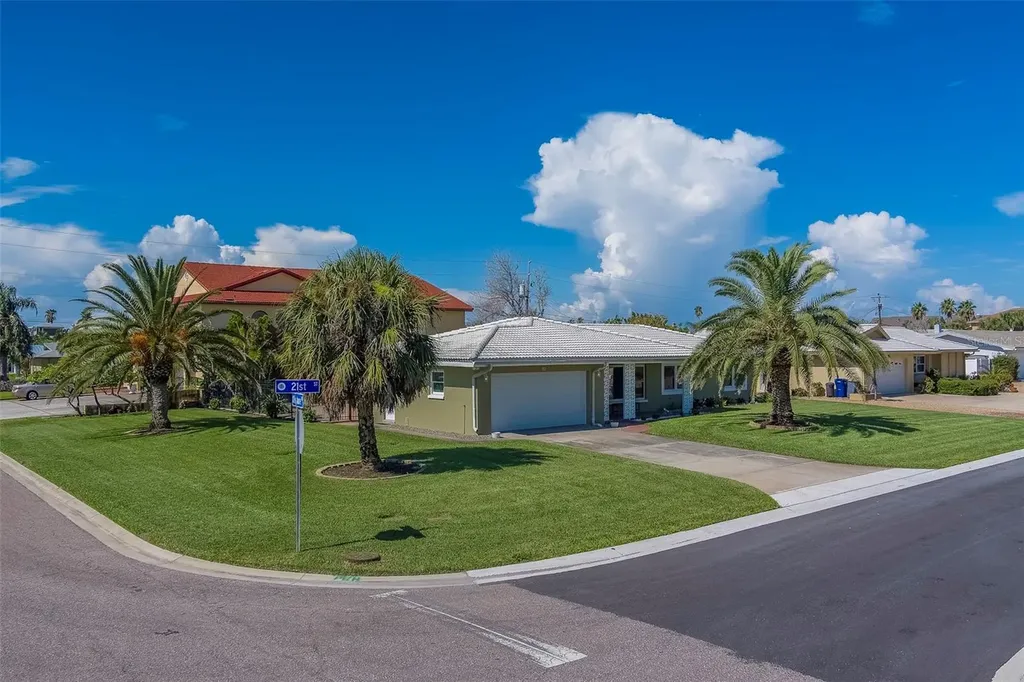 110 21st Street Belleair Beach FL 33786