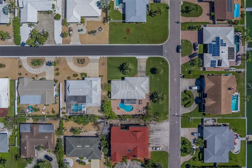 110 21st Street Belleair Beach FL 33786