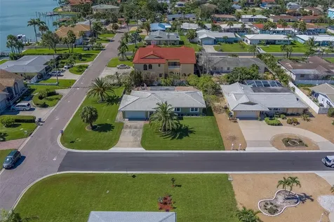 110 21st Street Belleair Beach FL 33786