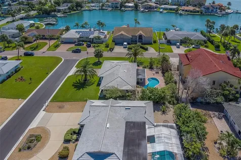 110 21st Street Belleair Beach FL 33786