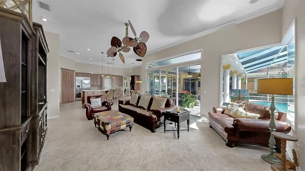 914 Capriccio Lane Apollo Beach FL 33572