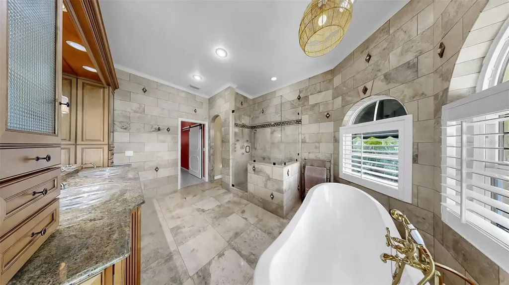 914 Capriccio Lane Apollo Beach FL 33572