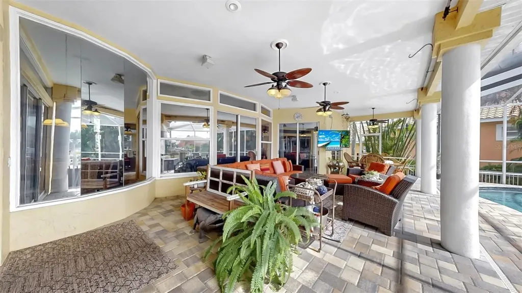 914 Capriccio Lane Apollo Beach FL 33572