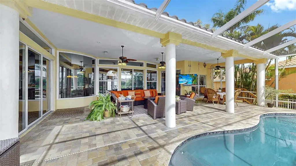 914 Capriccio Lane Apollo Beach FL 33572