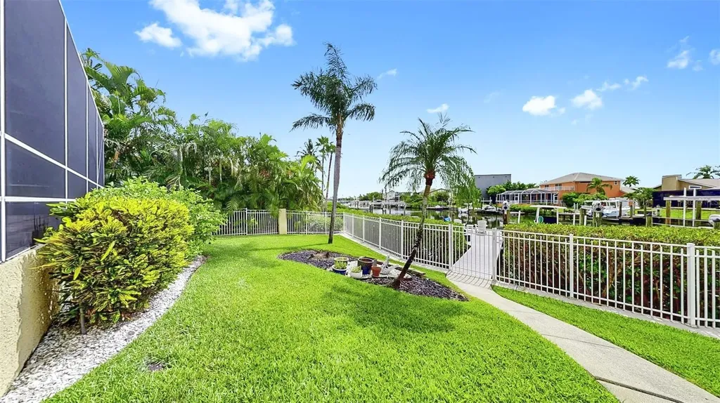 914 Capriccio Lane Apollo Beach FL 33572