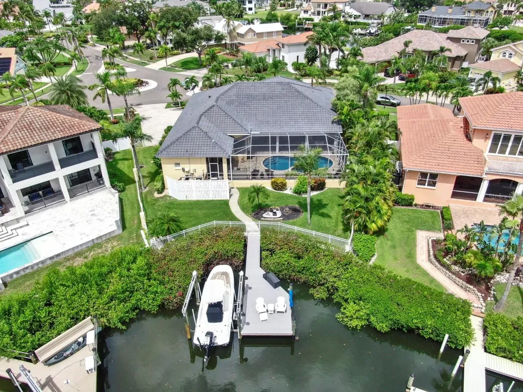 914 Capriccio Lane Apollo Beach FL 33572