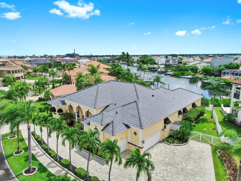 914 Capriccio Lane Apollo Beach FL 33572