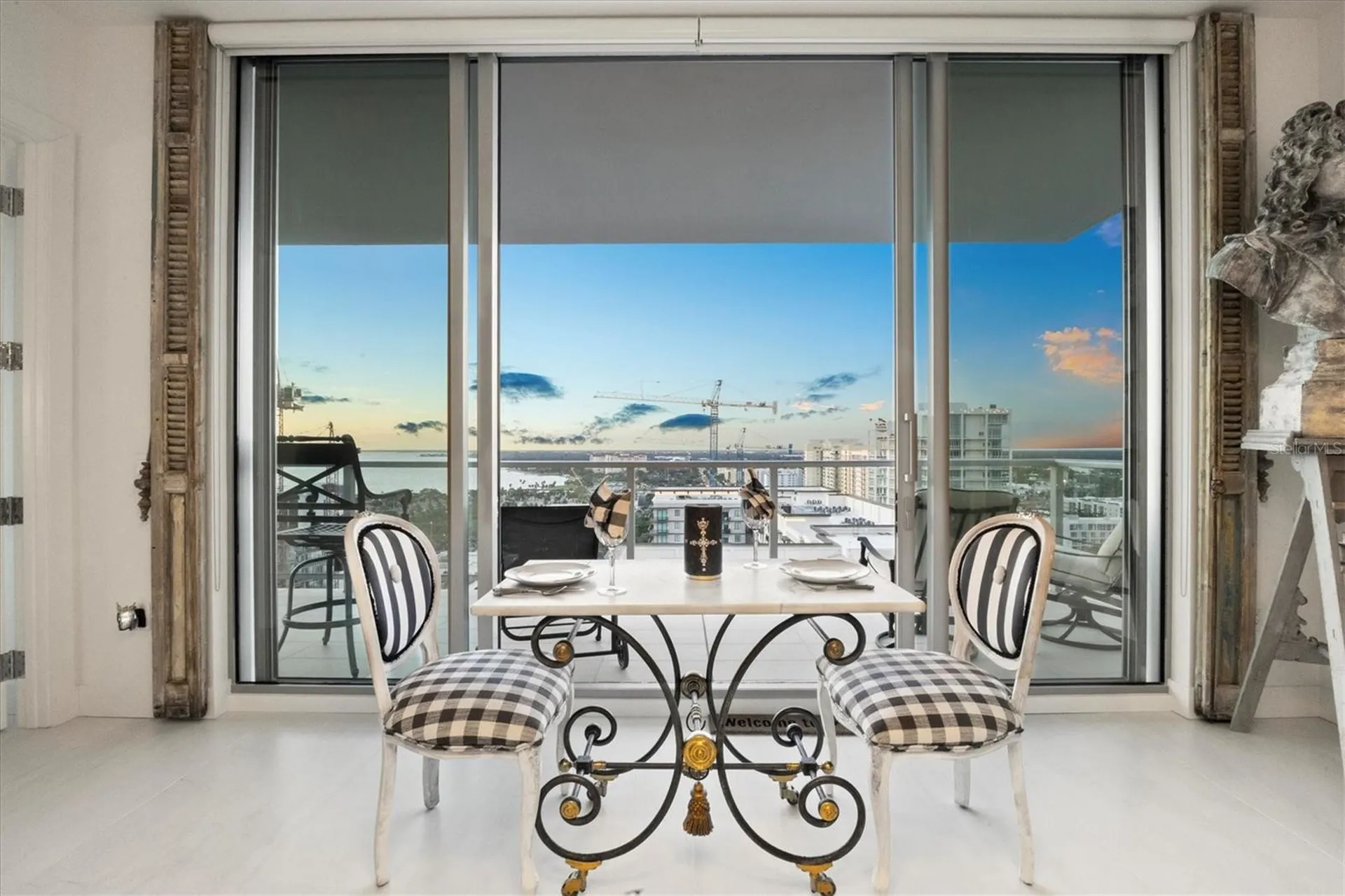 301 Quay Commons Sarasota FL 34236
