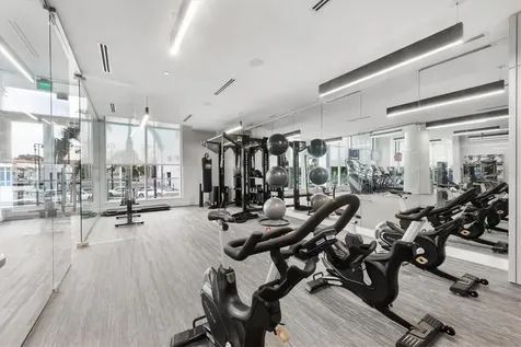 301 Quay Commons Sarasota FL 34236
