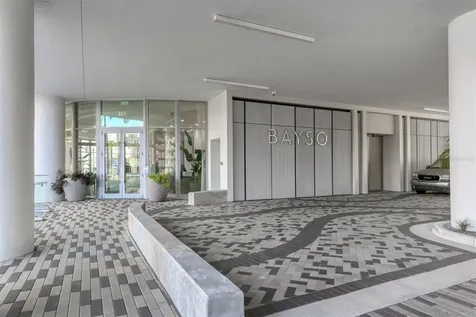 301 Quay Commons Sarasota FL 34236