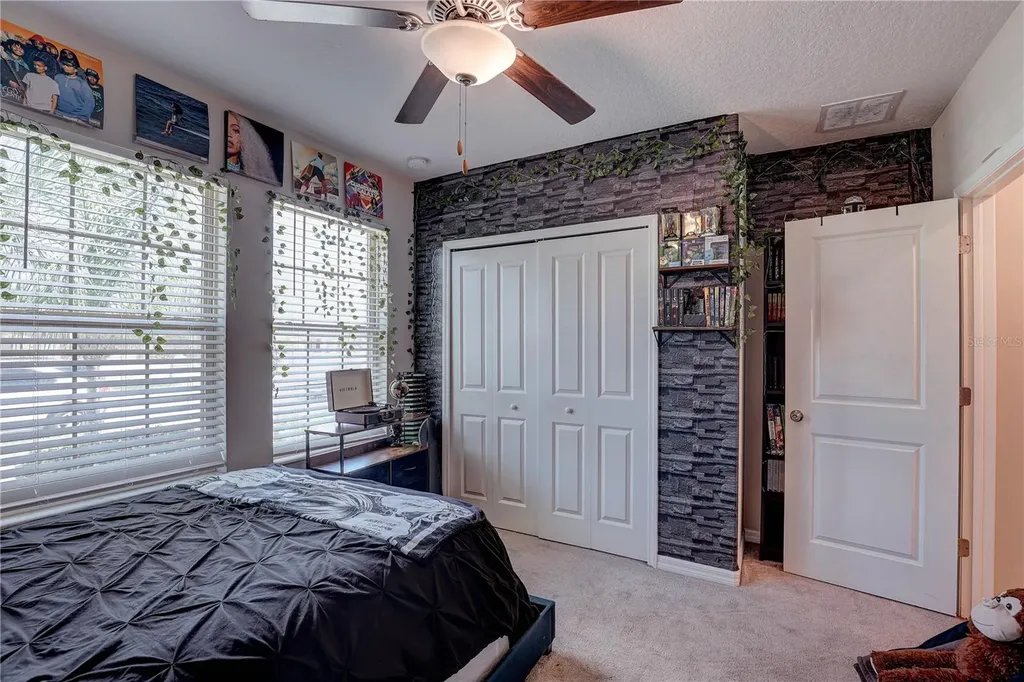 9805 Alysheba Court Sun City Center FL 33573