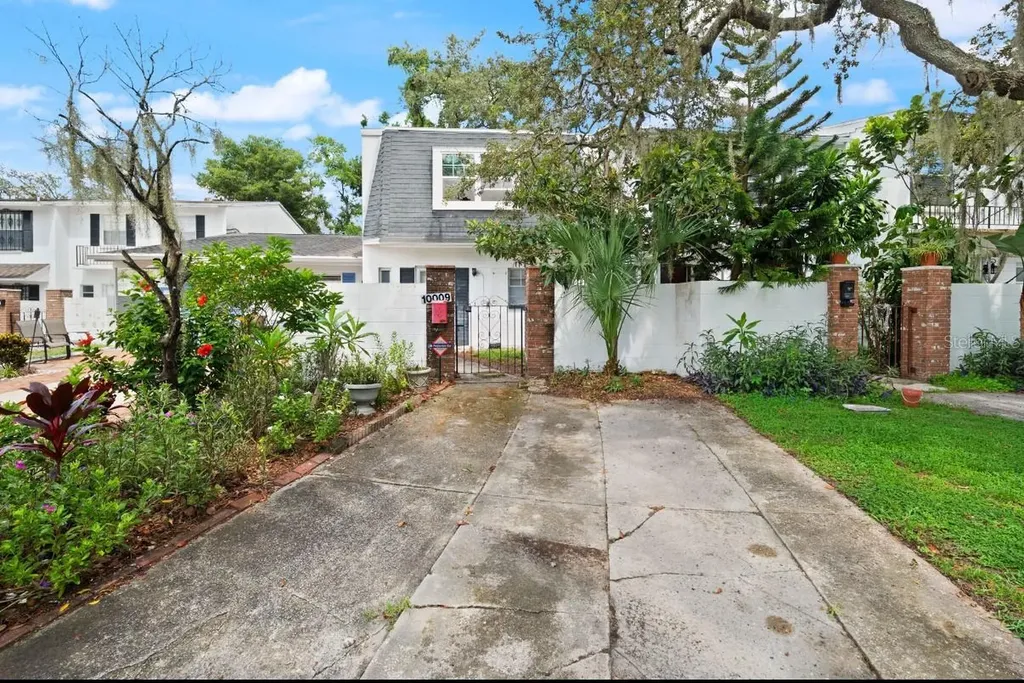 10009 N 53rd Street Temple Terrace FL 33617