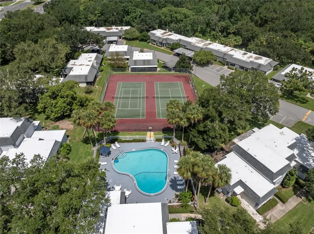 1377 N Mcmullen Booth Road Clearwater FL 33759