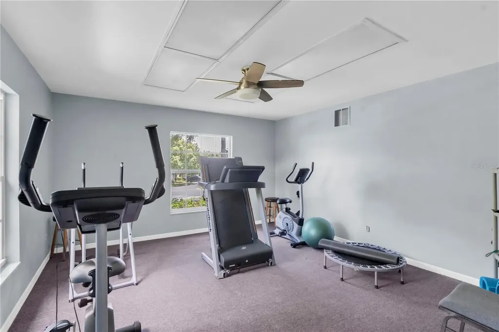 1377 N Mcmullen Booth Road Clearwater FL 33759