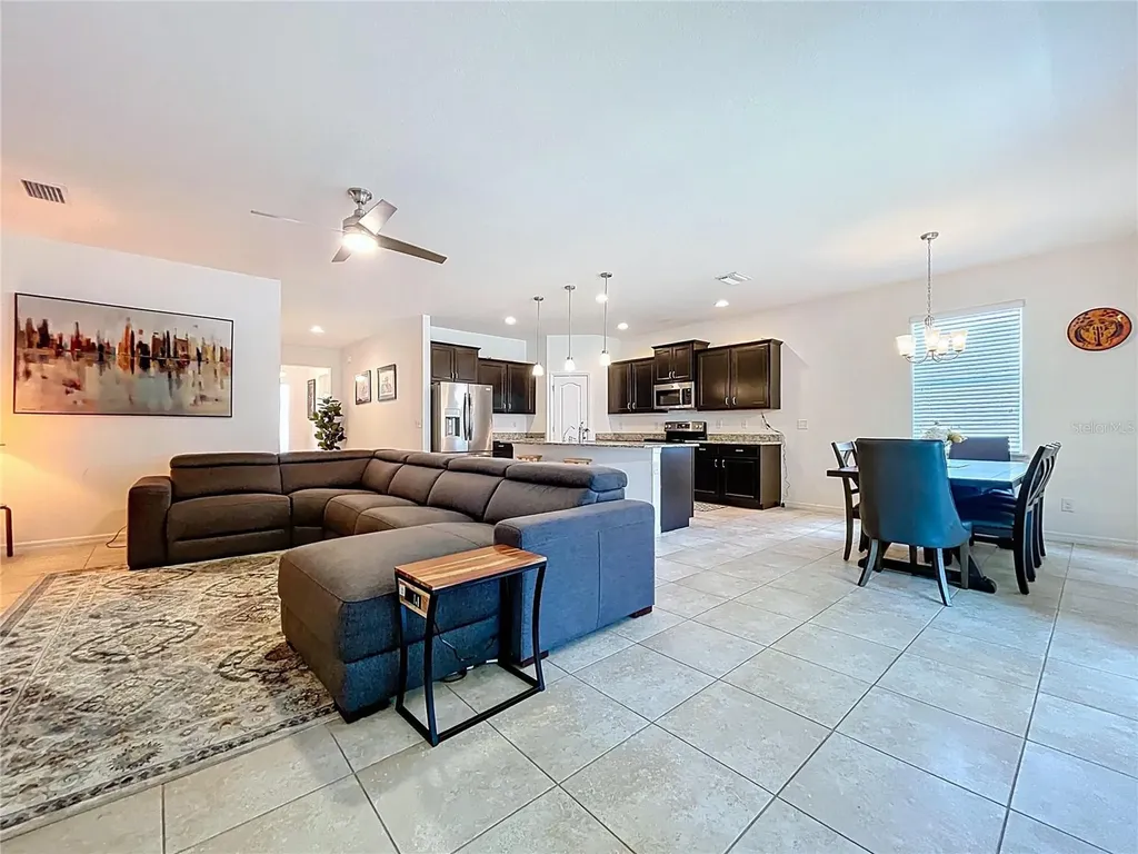 11428 Warren Oaks Place Riverview FL 33578