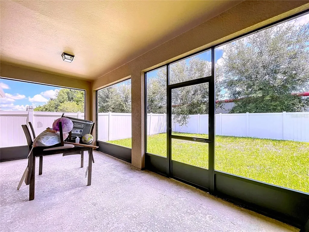 11428 Warren Oaks Place Riverview FL 33578