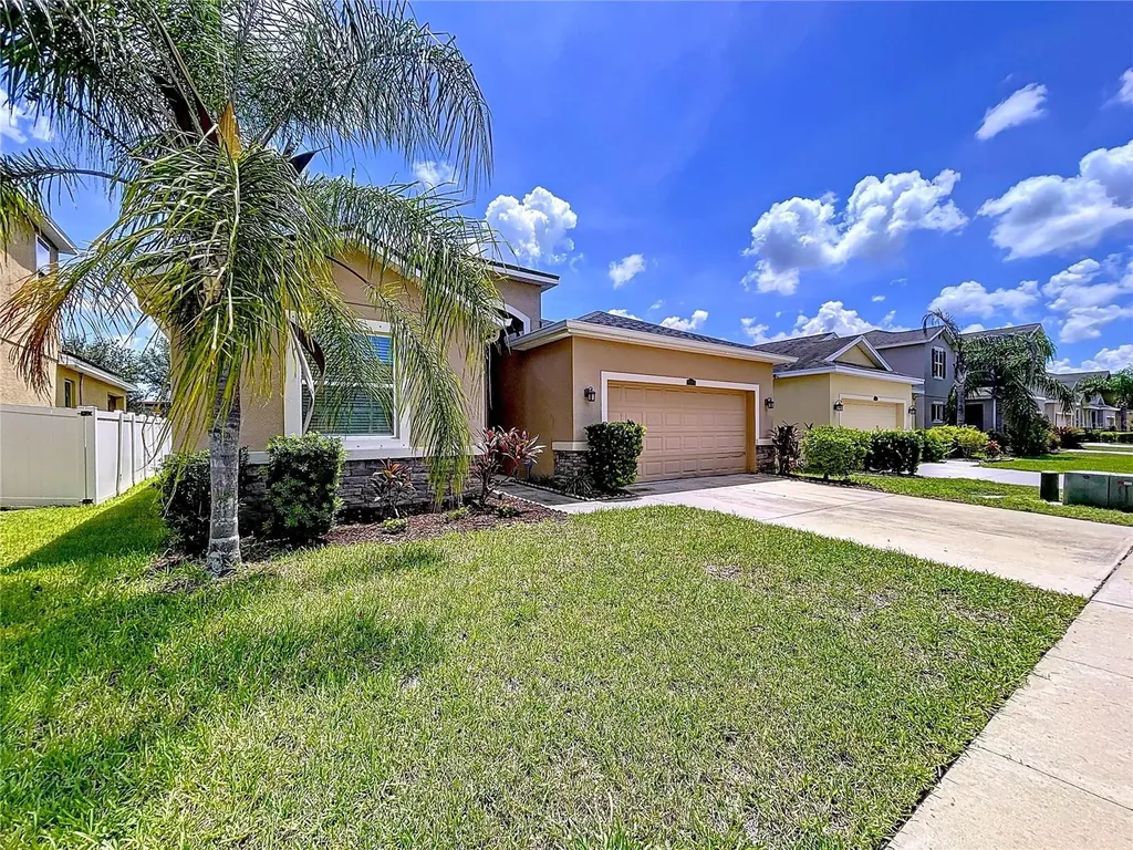 11428 Warren Oaks Place Riverview FL 33578