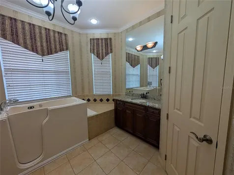4496 Strathmore Drive Lake Wales FL 33859