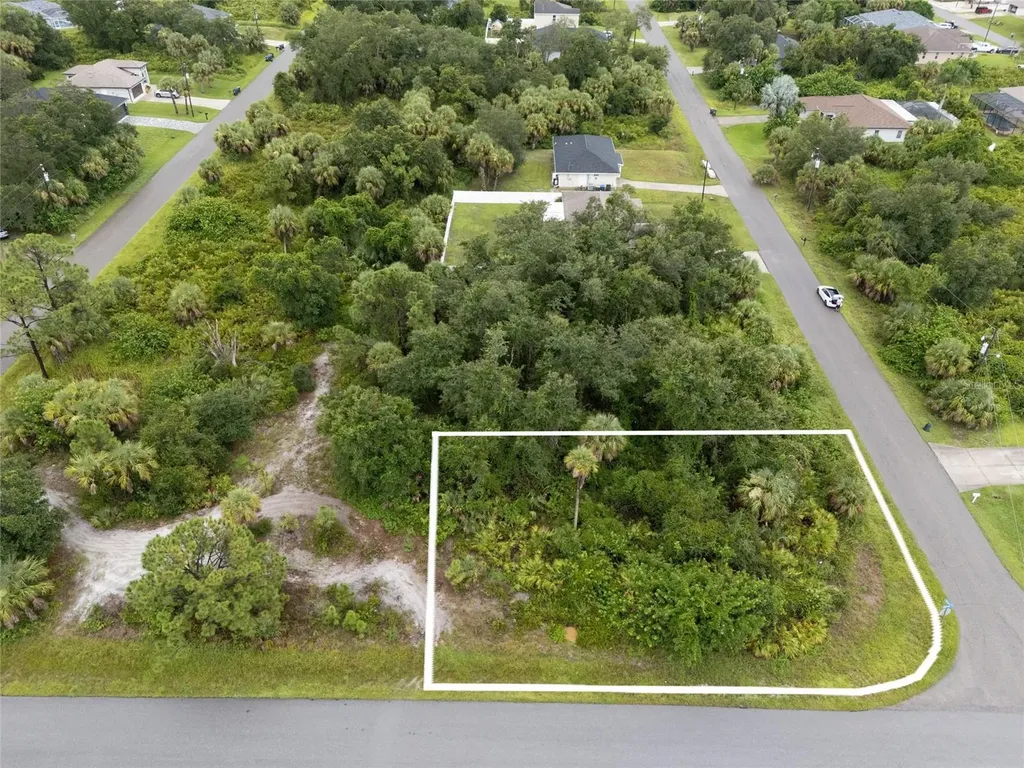 Bronco Lane North Port FL 34287