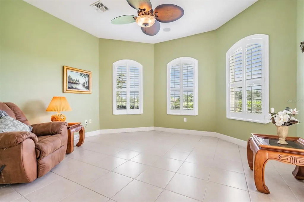 34303 Sahalee Loop Dade City FL 33525
