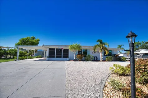 861 E 7th Street Englewood FL 34223