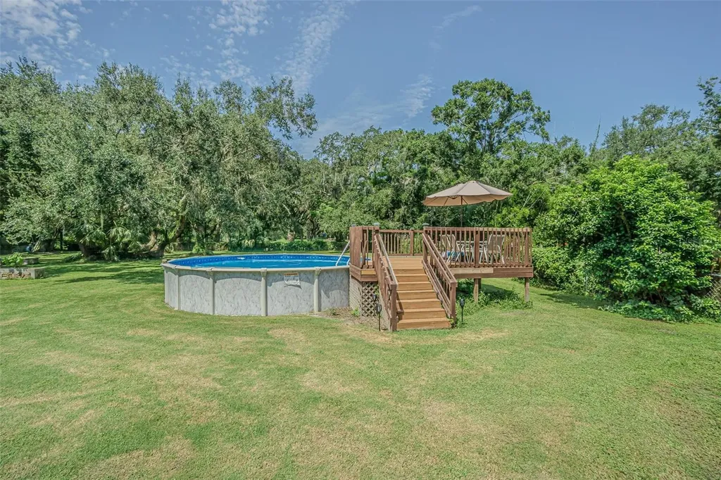 3349 Oakwood Drive Wesley Chapel FL 33543